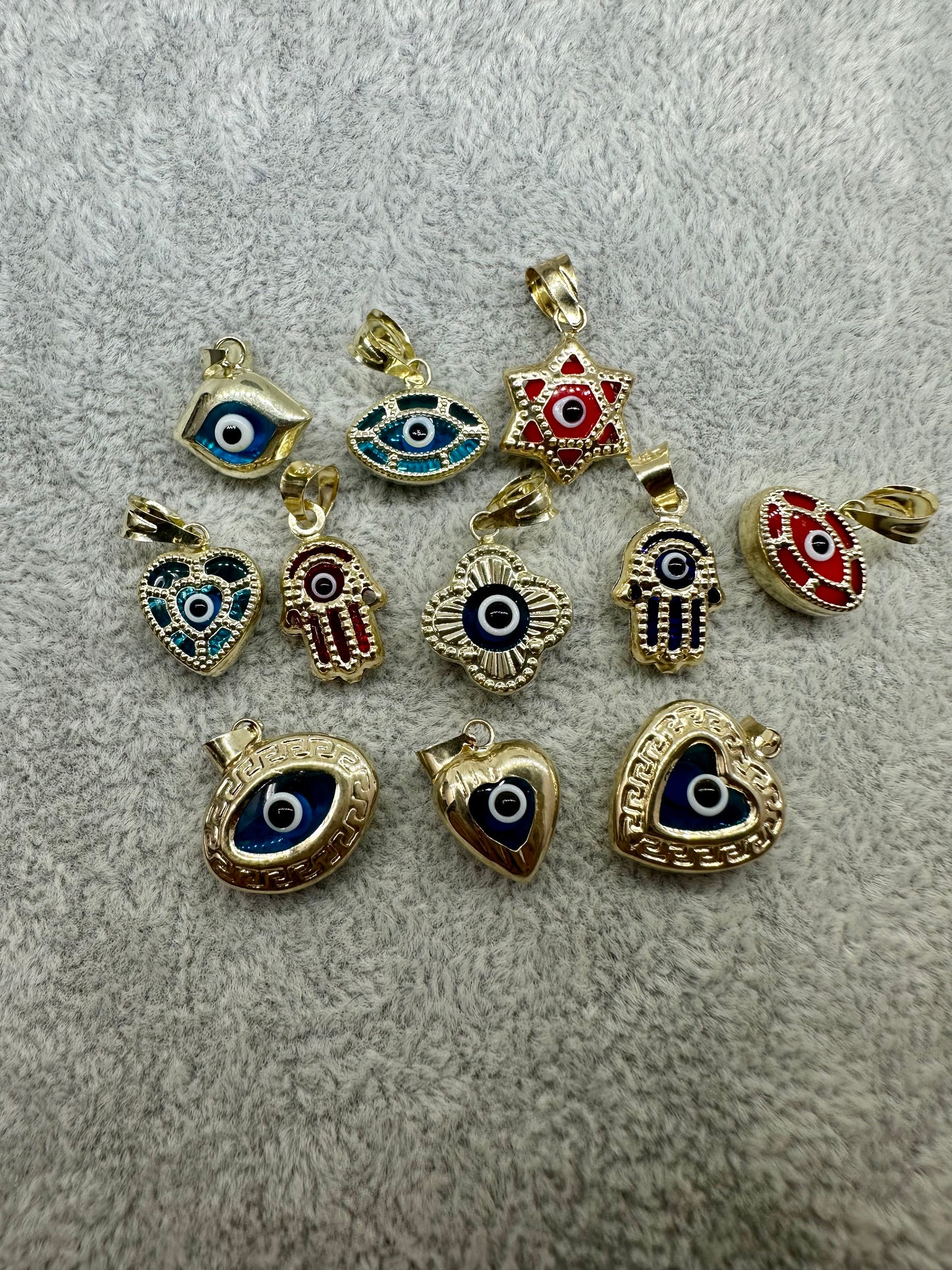 SALE!!!! Evil Eye Pendant & Chain Bundle