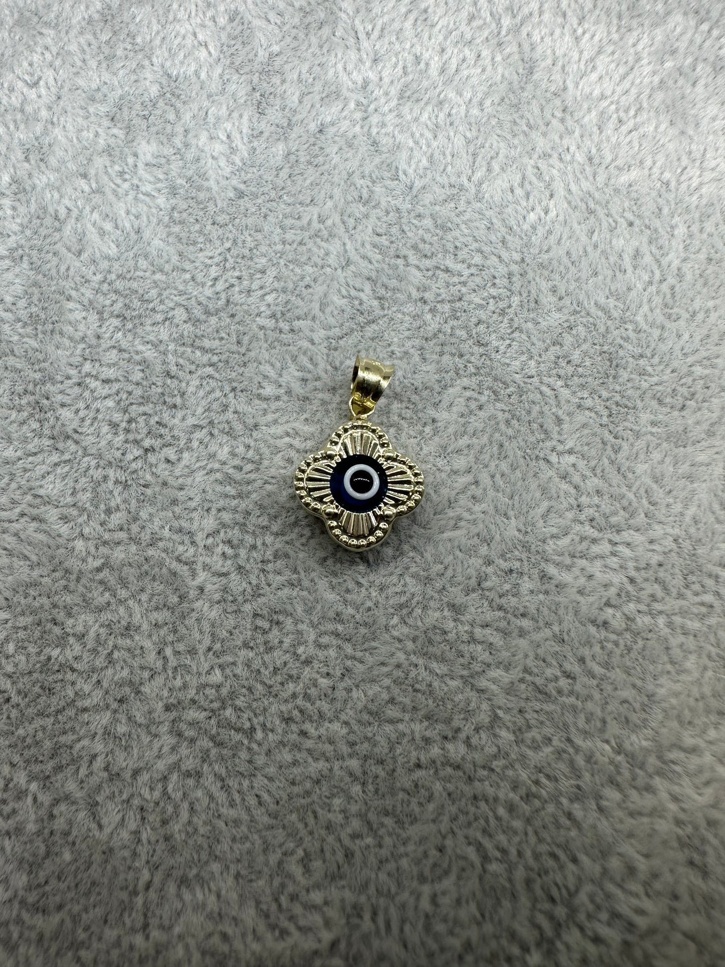 SALE!!!! Evil Eye Pendant & Chain Bundle